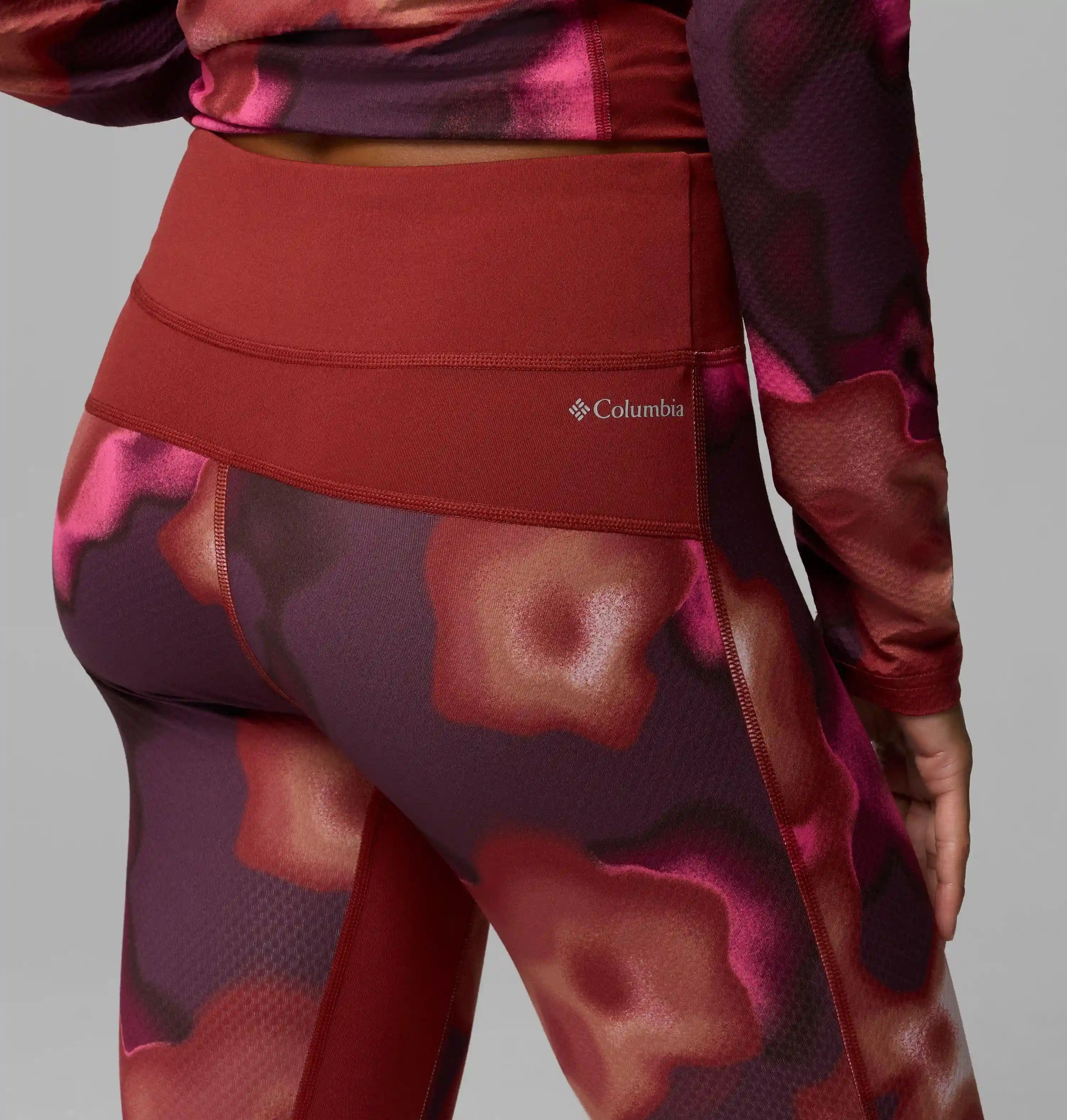 columbiacloth.it.com