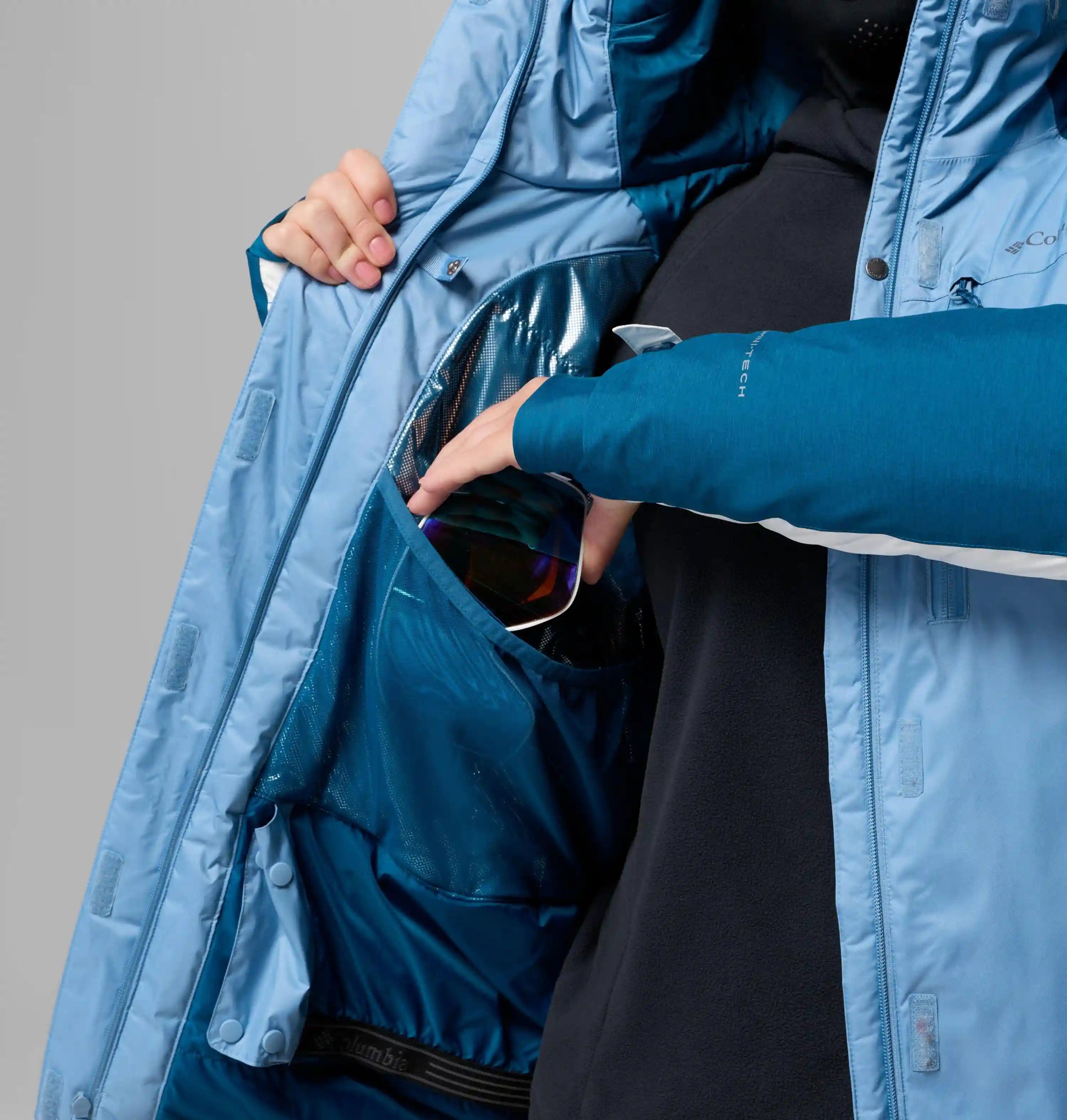 columbiacloth.it.com