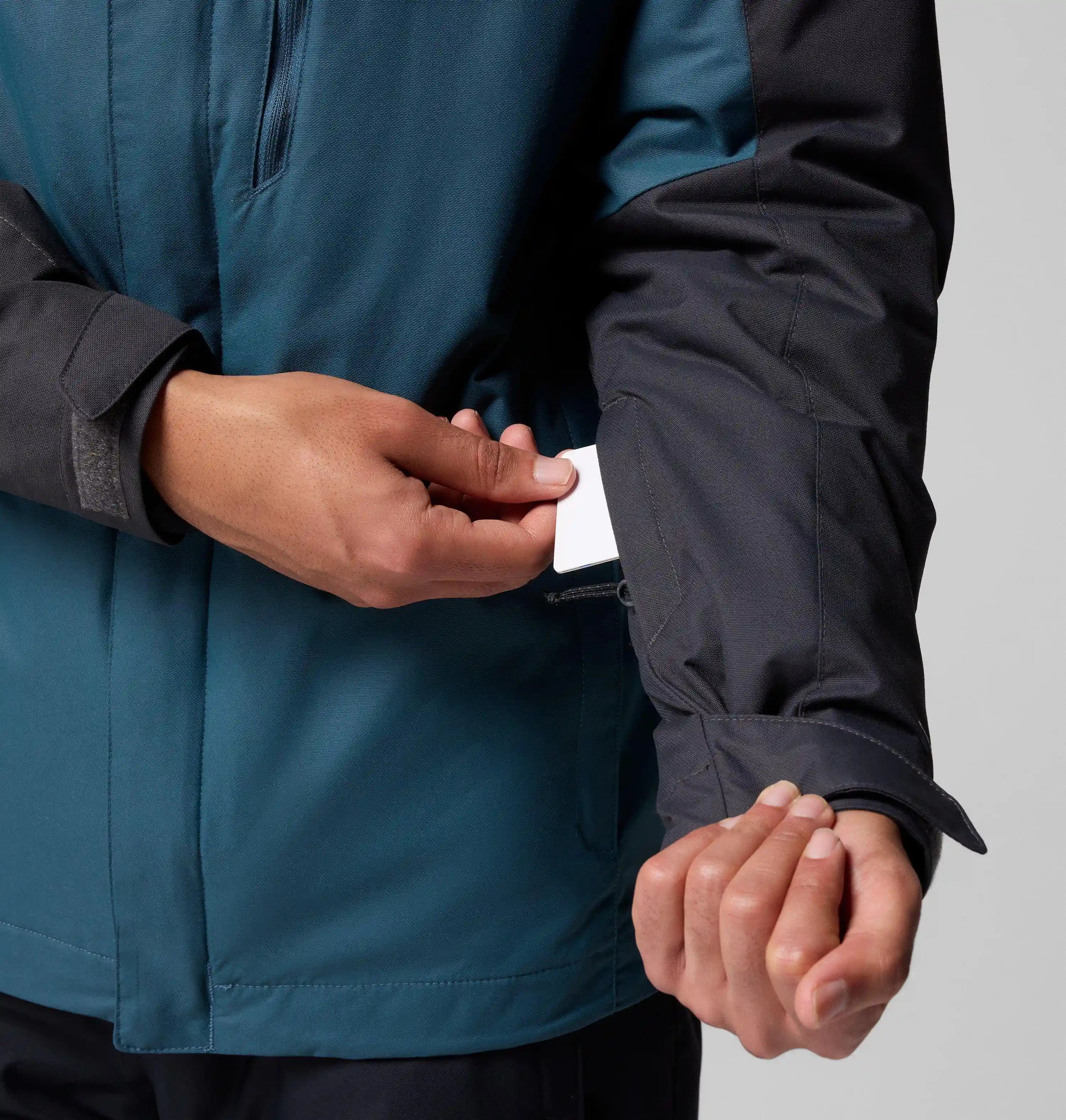 columbiacloth.it.com
