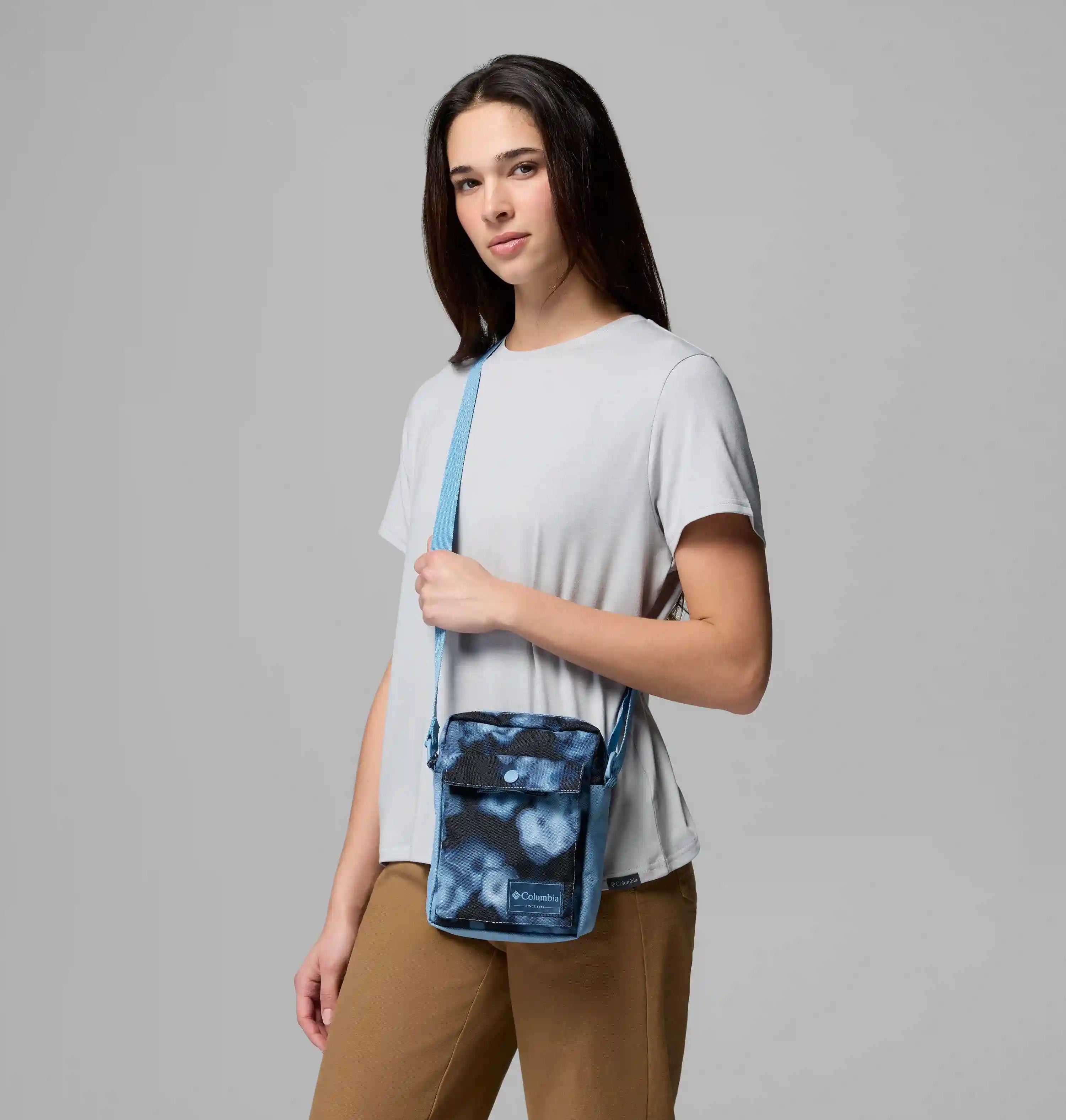 columbiacloth.it.com