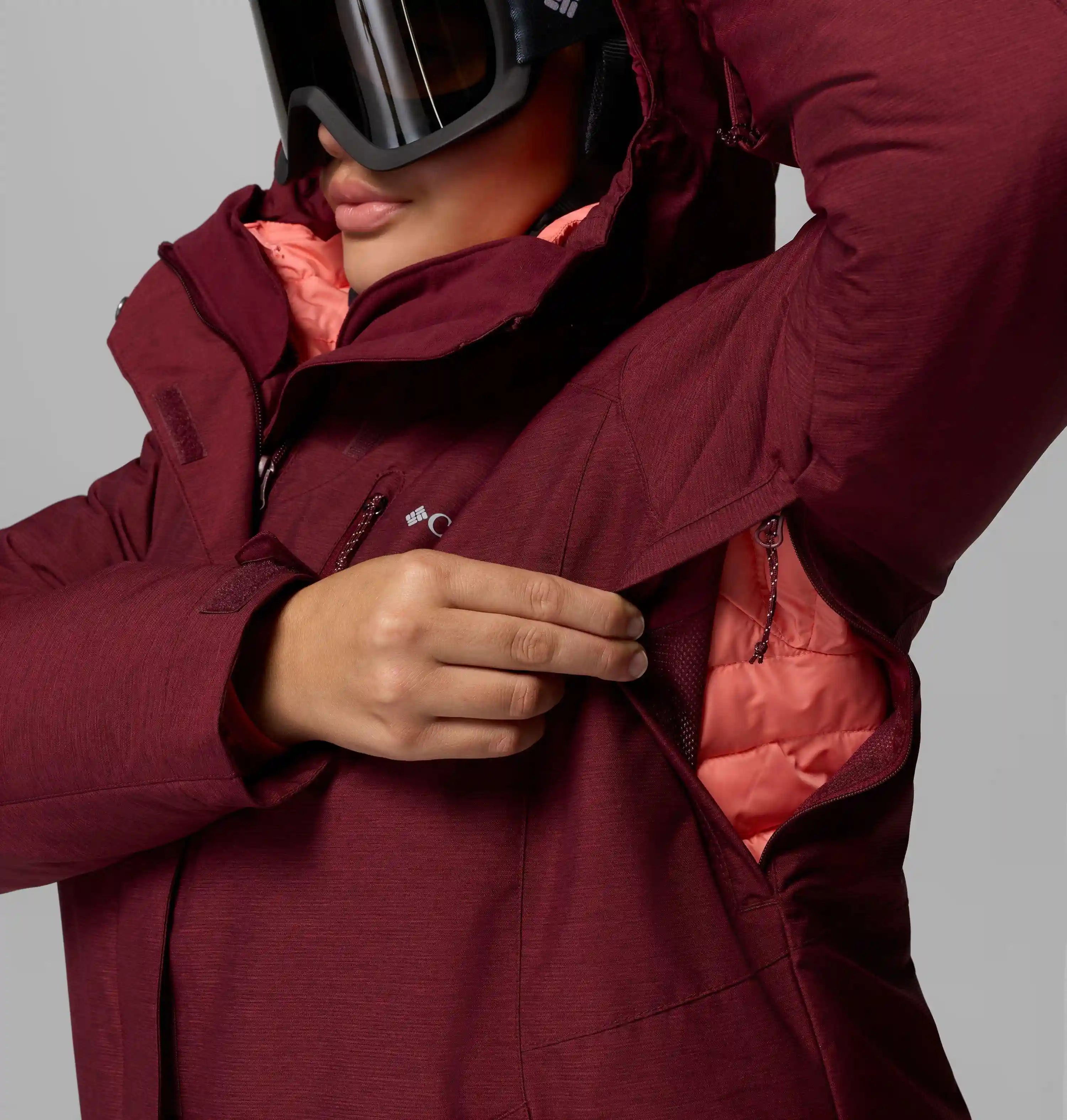 columbiacloth.it.com