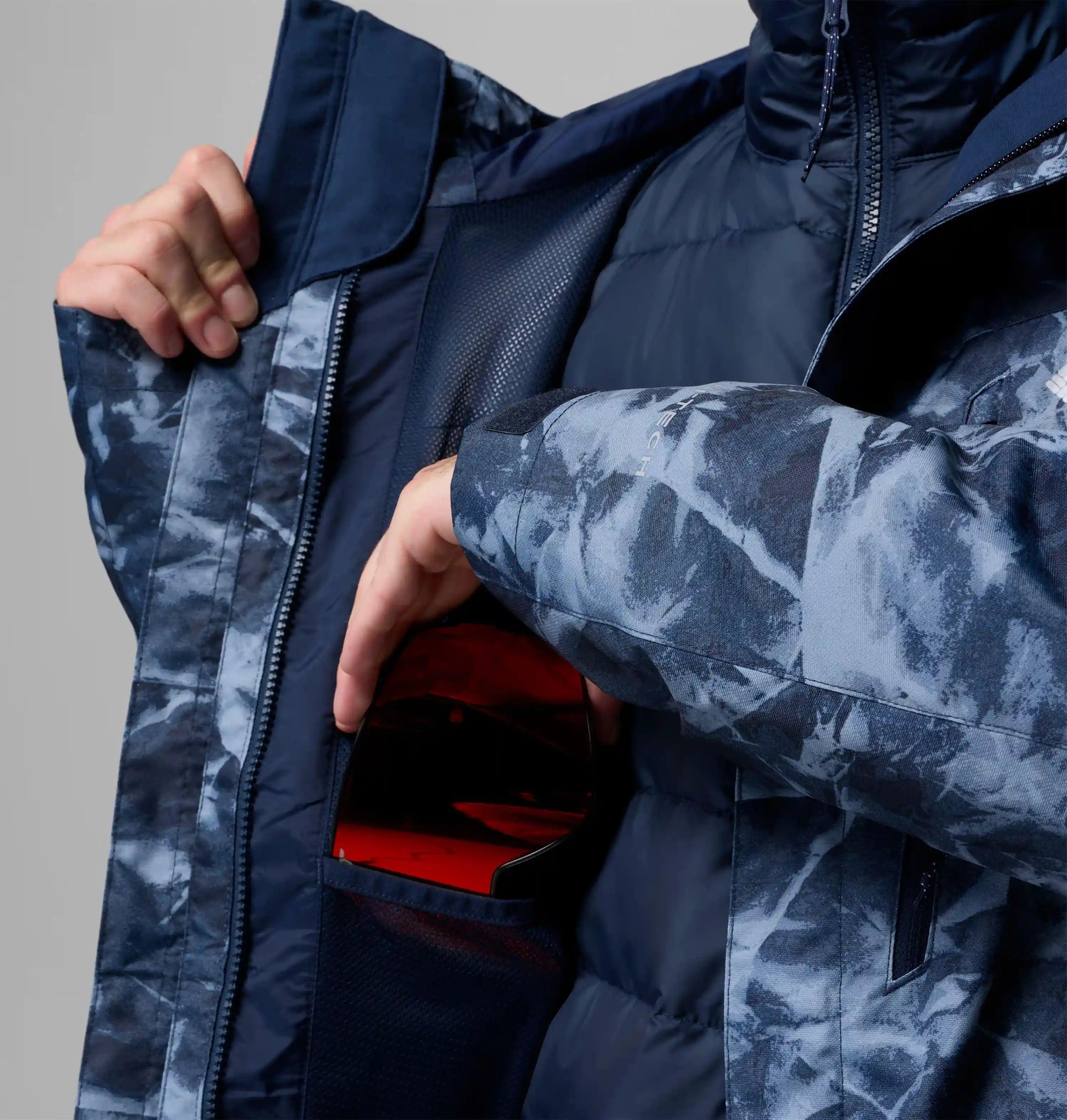 columbiacloth.it.com