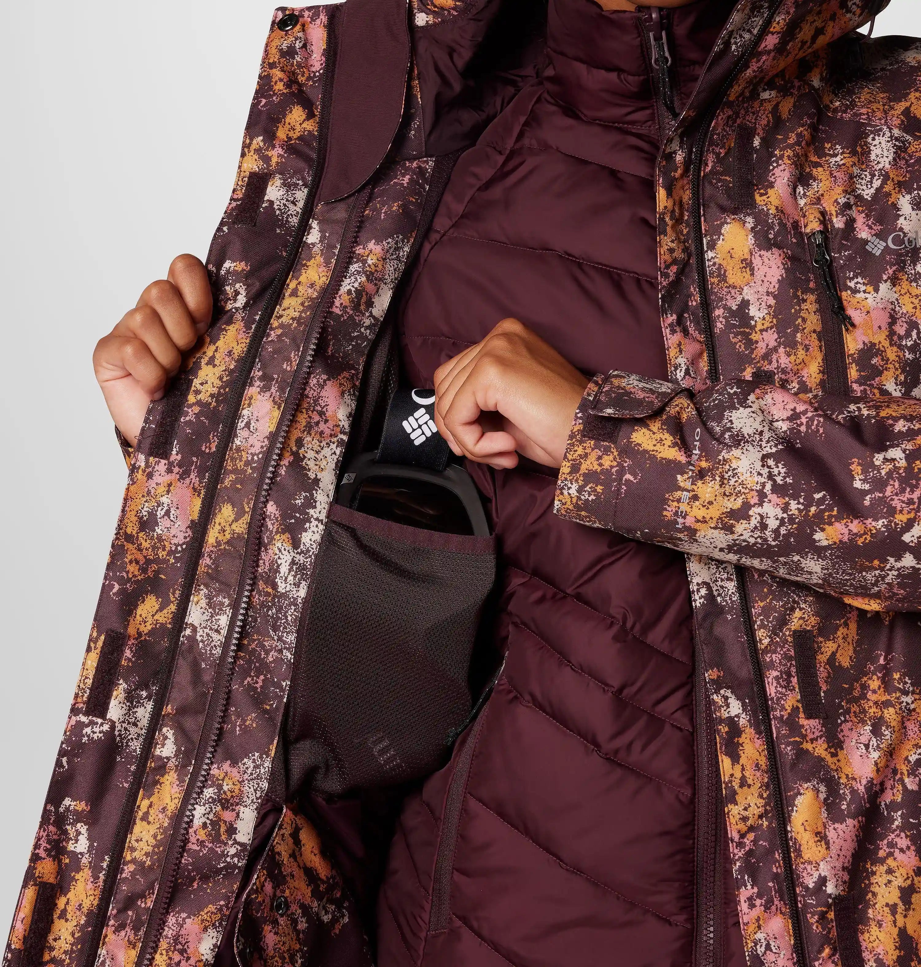 columbiacloth.it.com