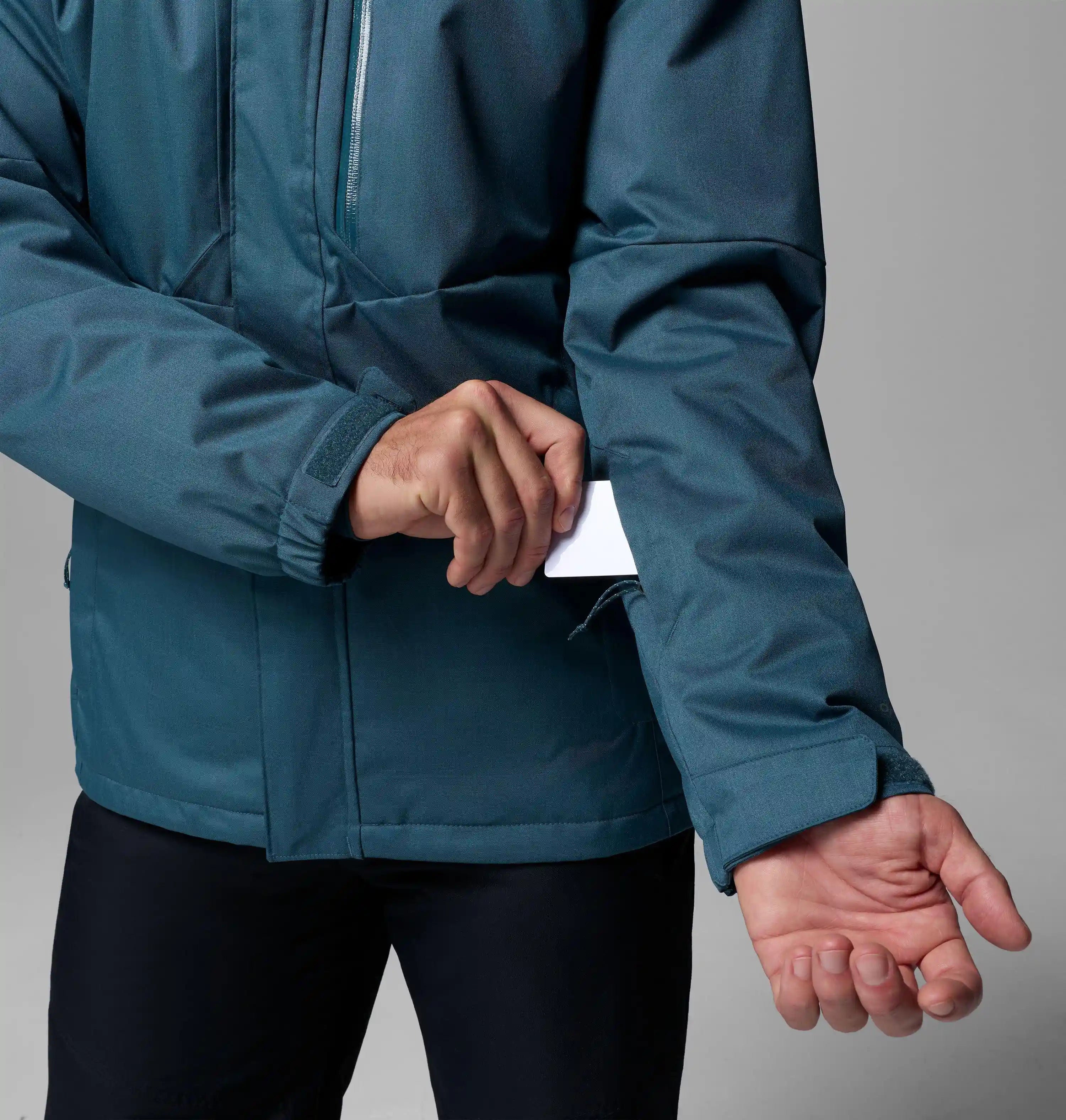 columbiacloth.it.com