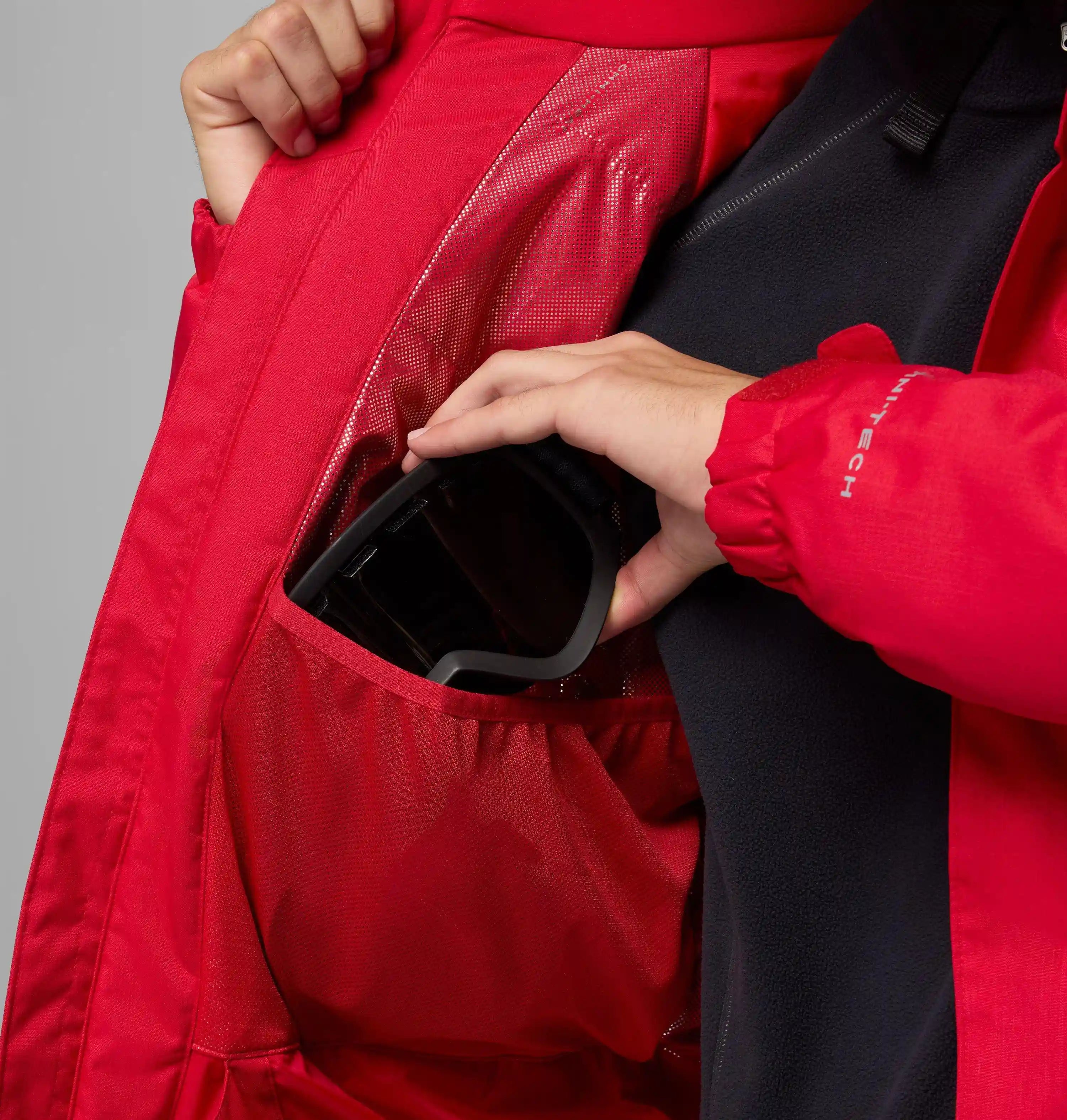 columbiacloth.it.com