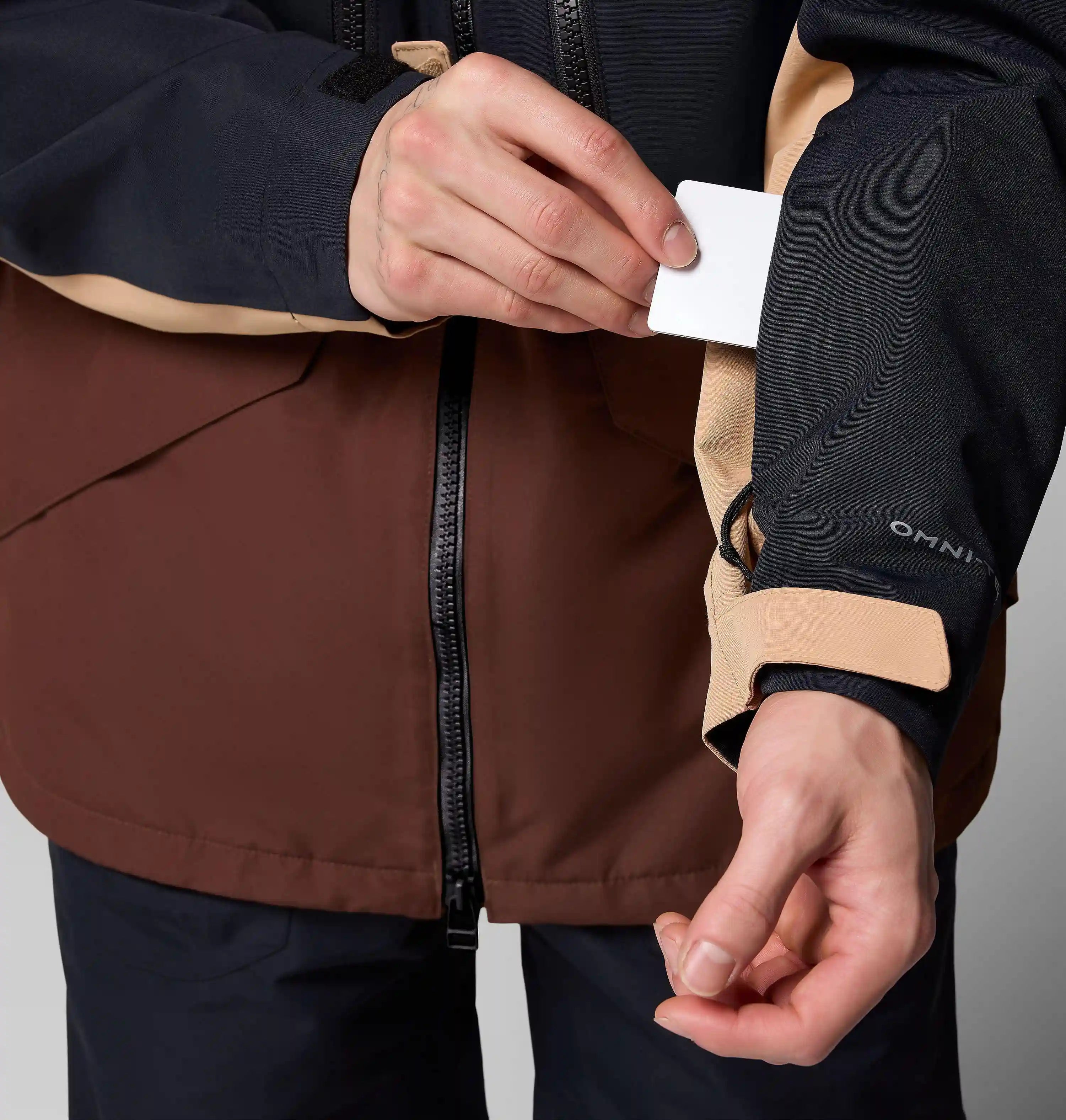 columbiacloth.it.com