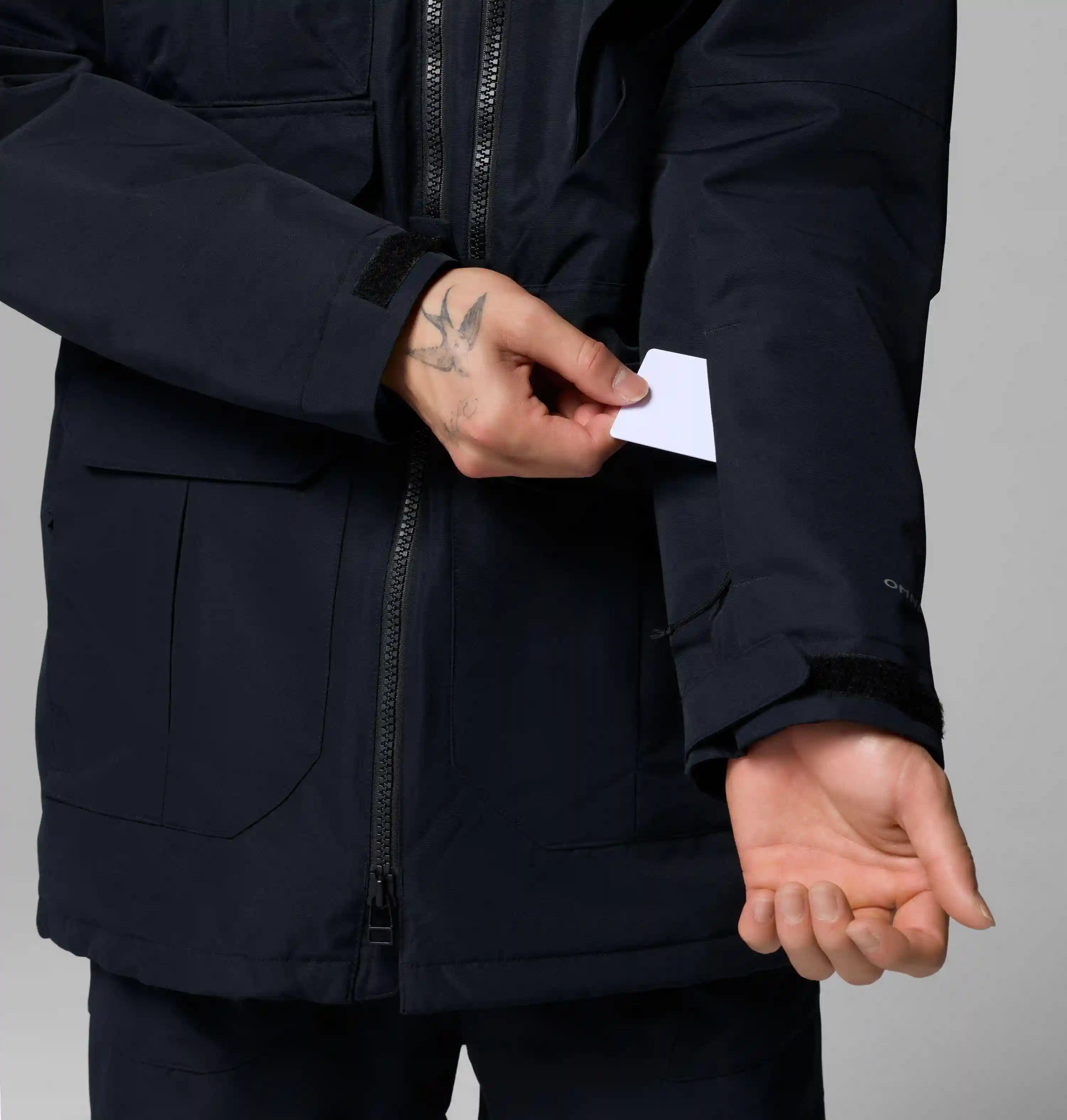 columbiacloth.it.com