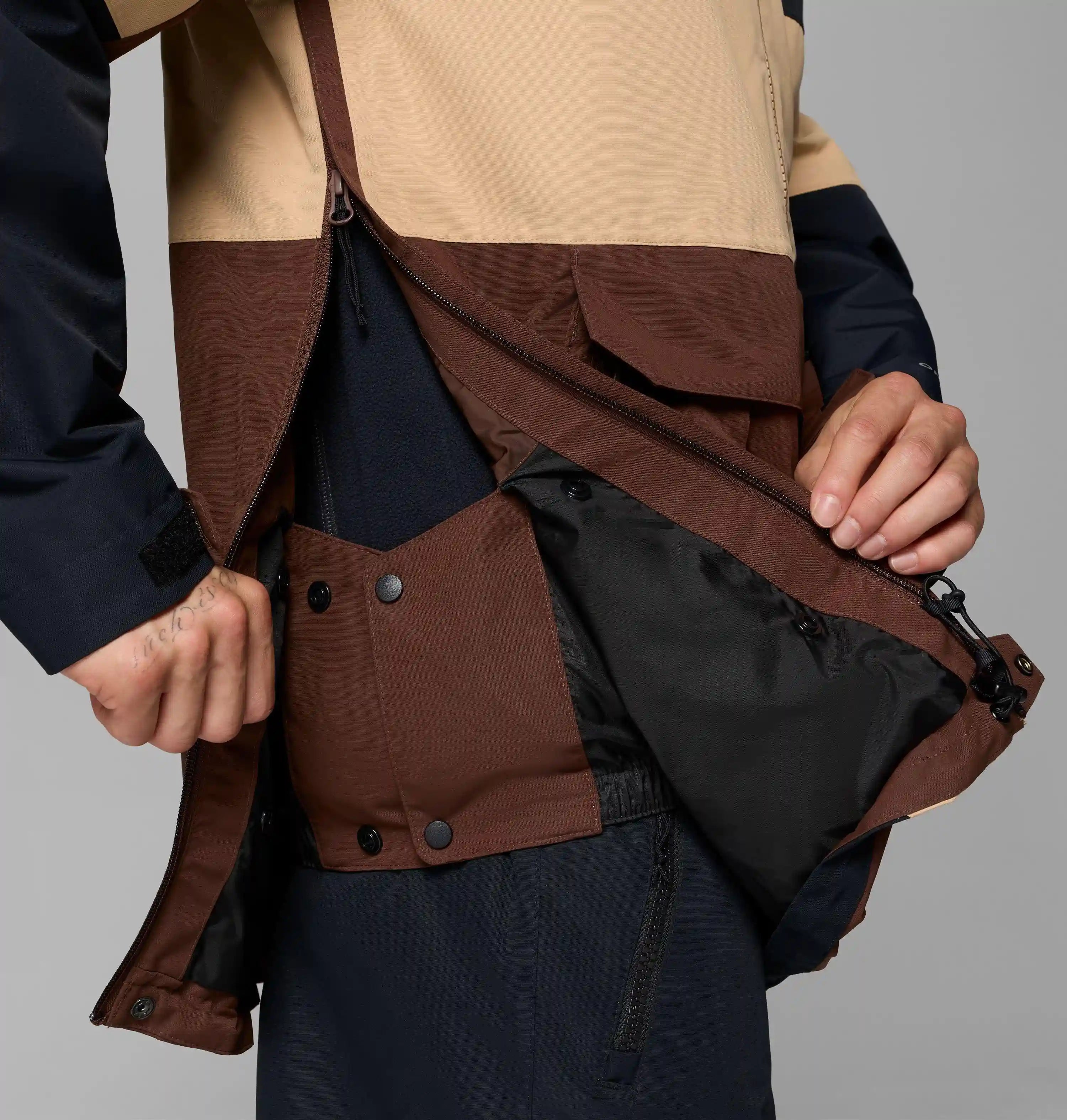 columbiacloth.it.com