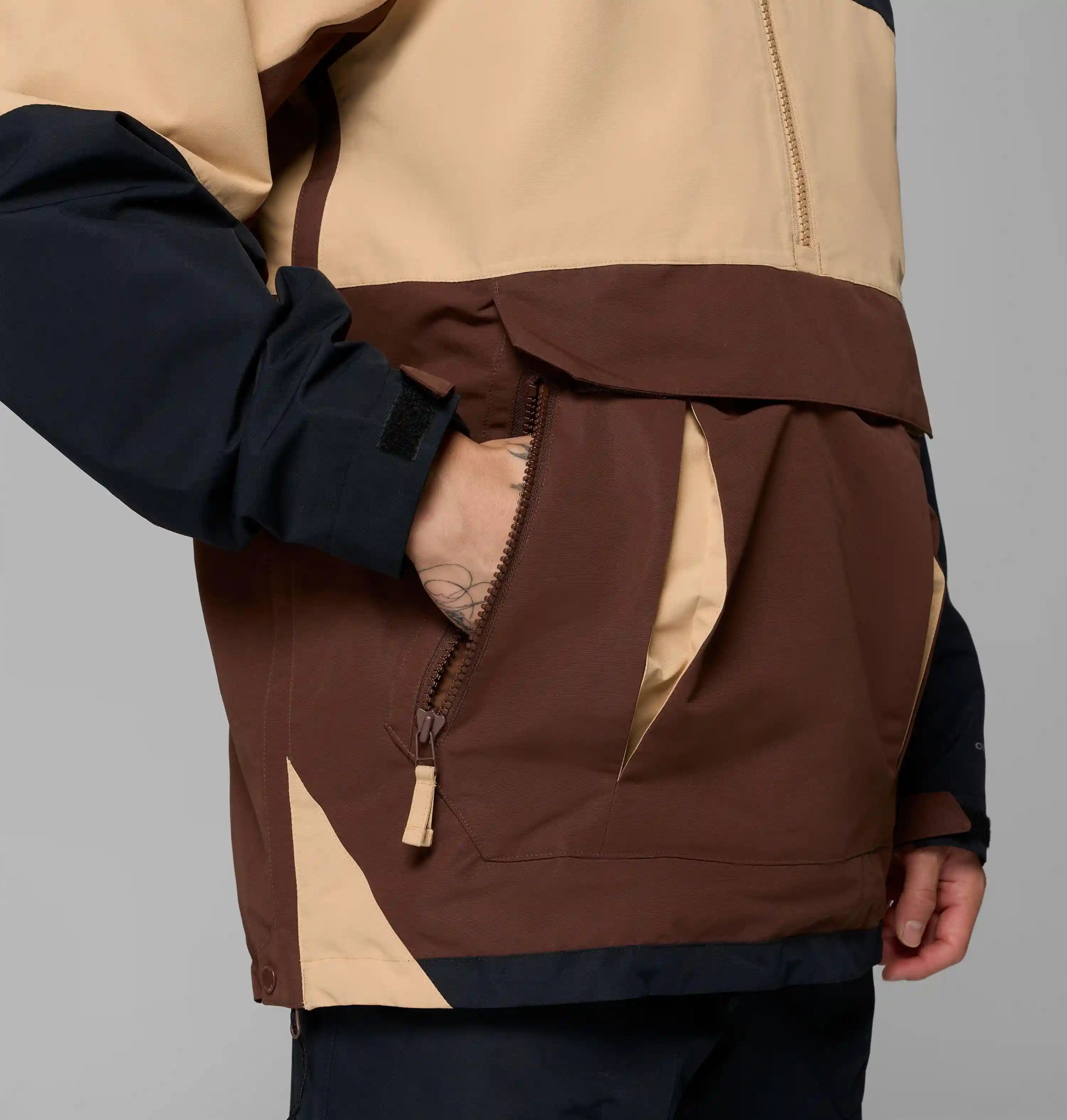columbiacloth.it.com