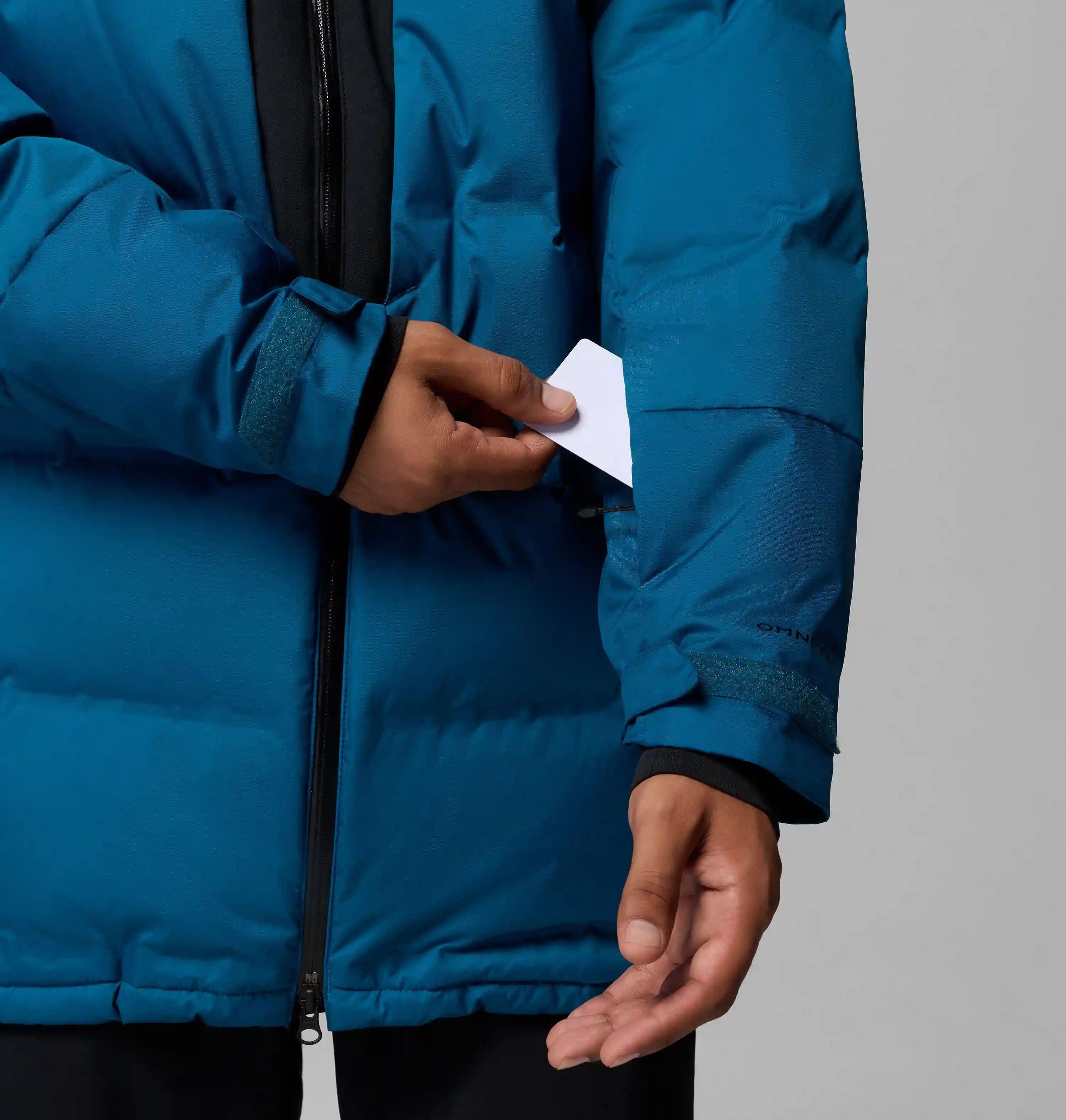 columbiacloth.it.com