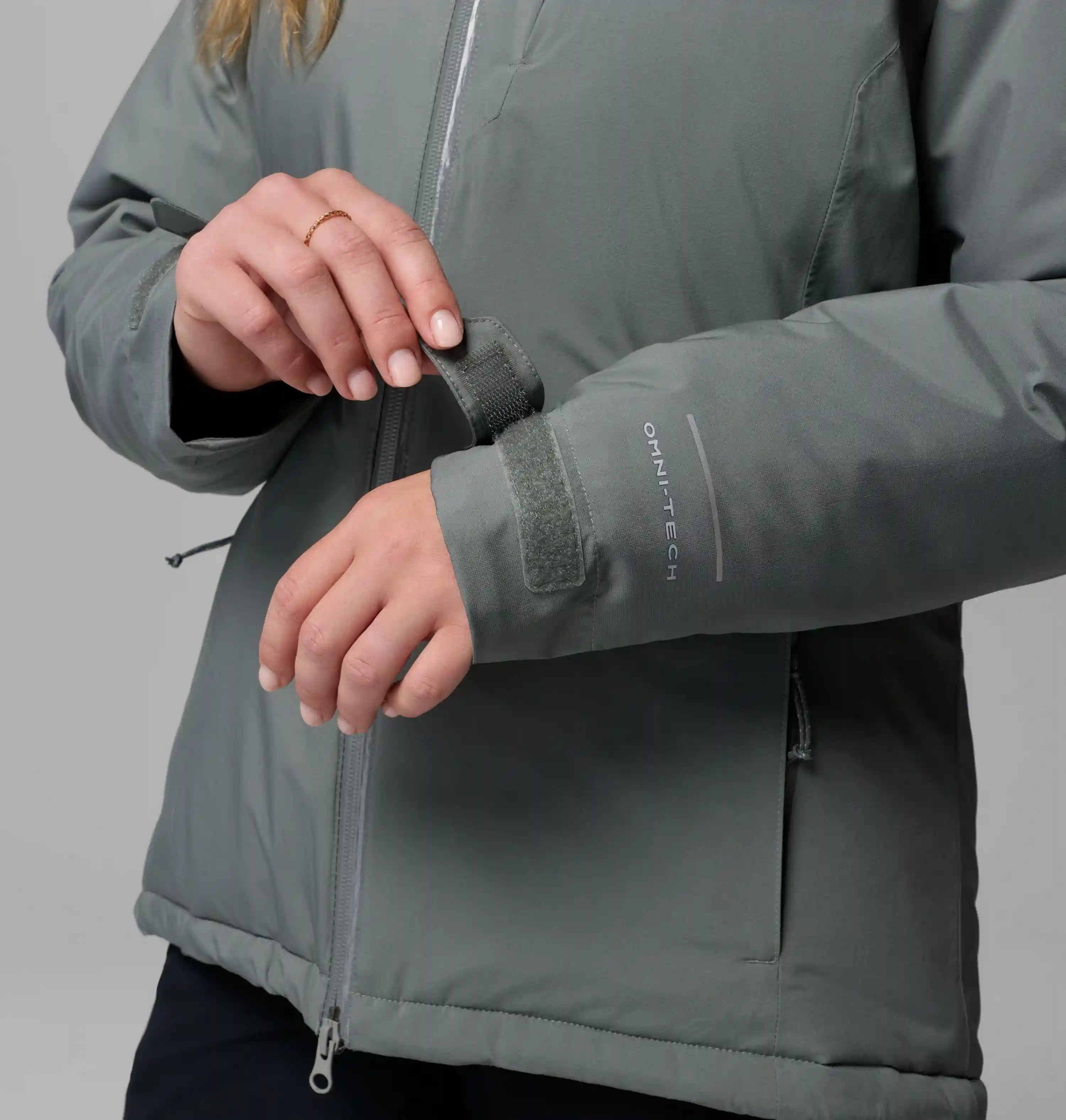 columbiacloth.it.com