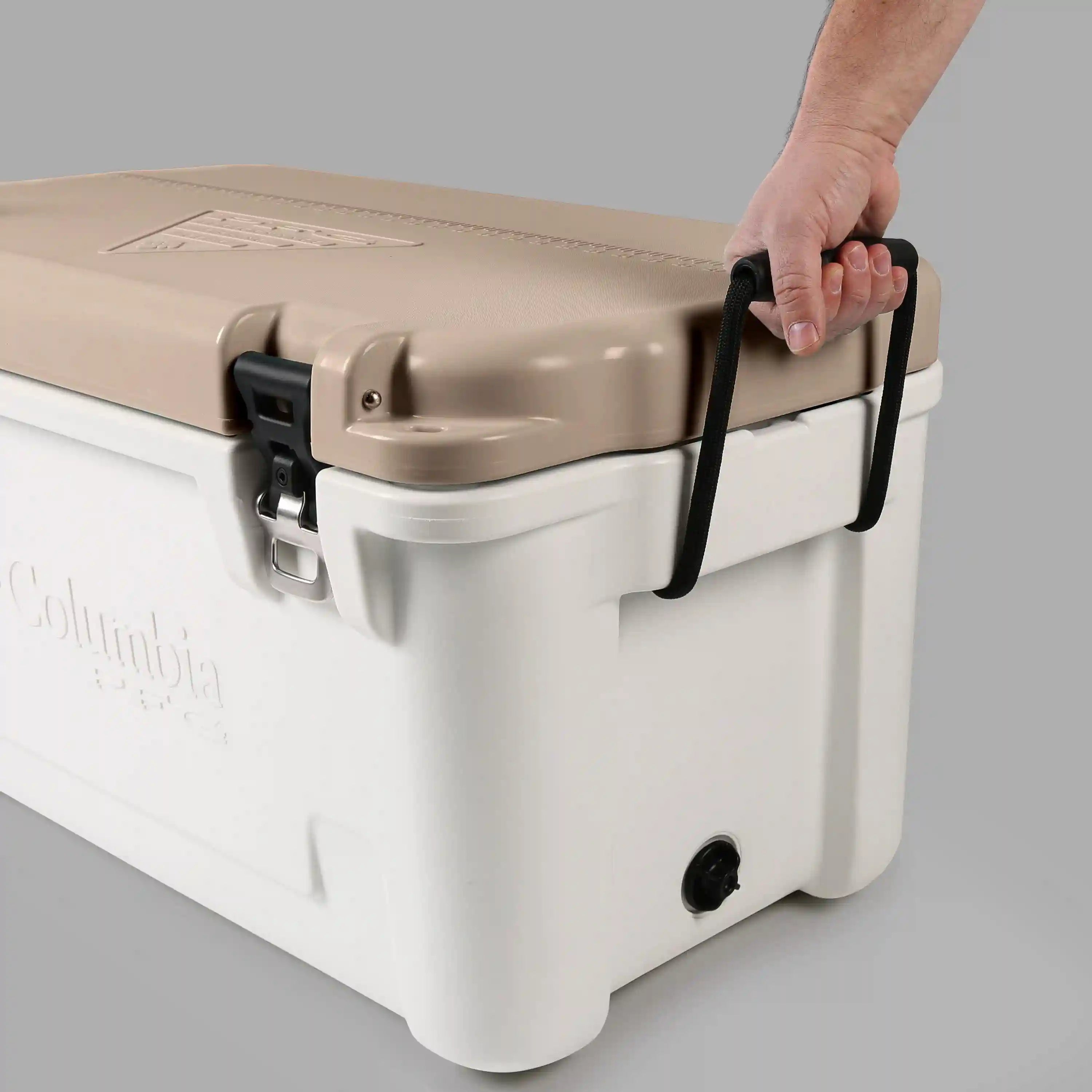 columbiacloth.it.com